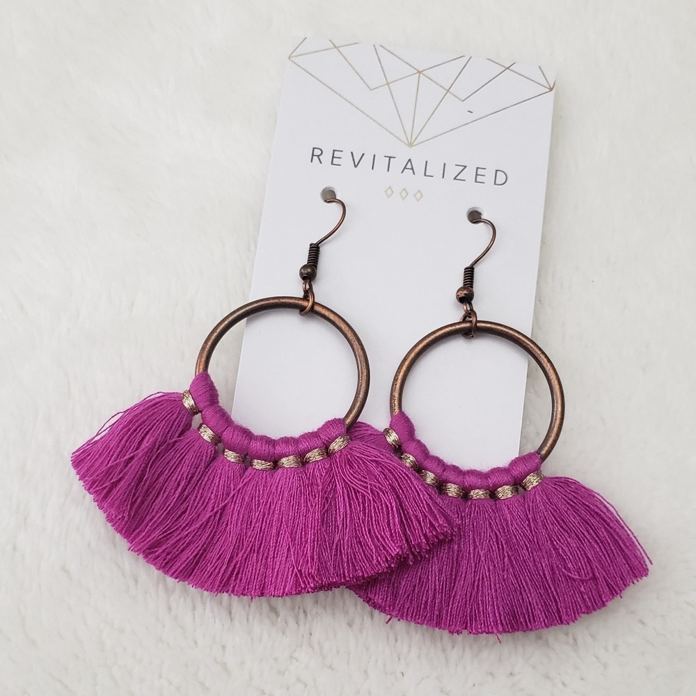 Circle Tassel Fringe Earrings - Picture 2 of 3